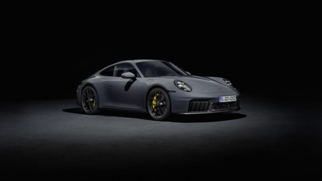 Nouvelle Porsche 911 : Système T-Hybrid pour des performances améliorées